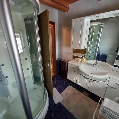 Apartman Tubej *