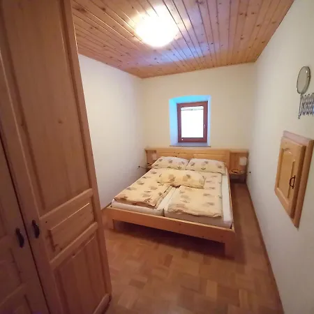 Apartment Tubej