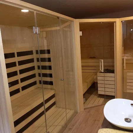 Tubej Apartman *